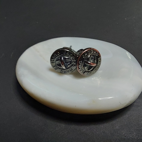 Marc Jacobs gun metal stud earrings - Picture 3 of 7